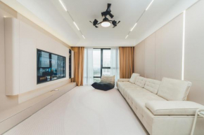 Luxurious President Family Suite 3BR8pax Mosaic Midvalley by Our Stay